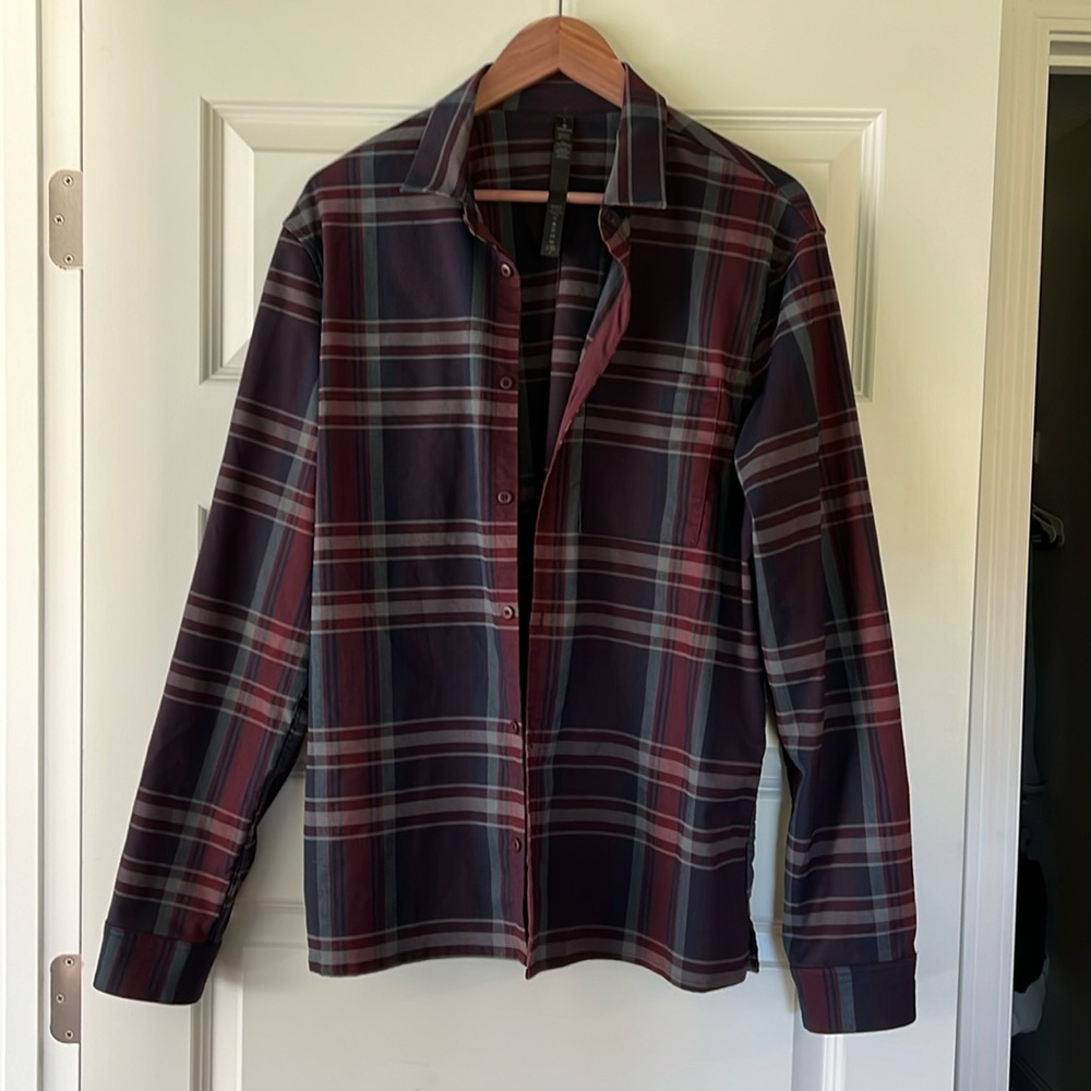 Lululemon button down shirt